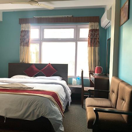 Hotel Discovery Inn Kathmandu Bagian luar foto