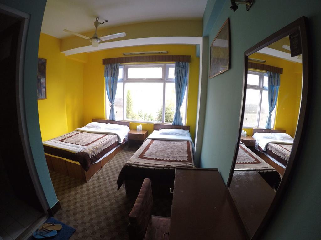 Hotel Discovery Inn Kathmandu Bagian luar foto