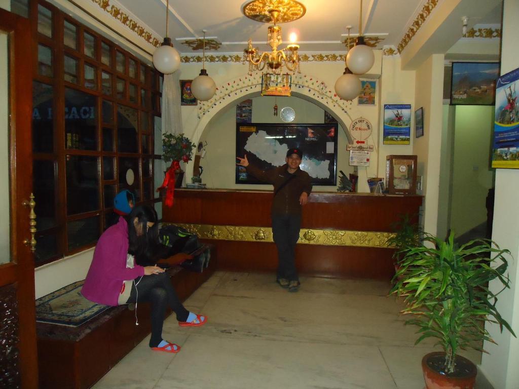 Hotel Discovery Inn Kathmandu Bagian luar foto